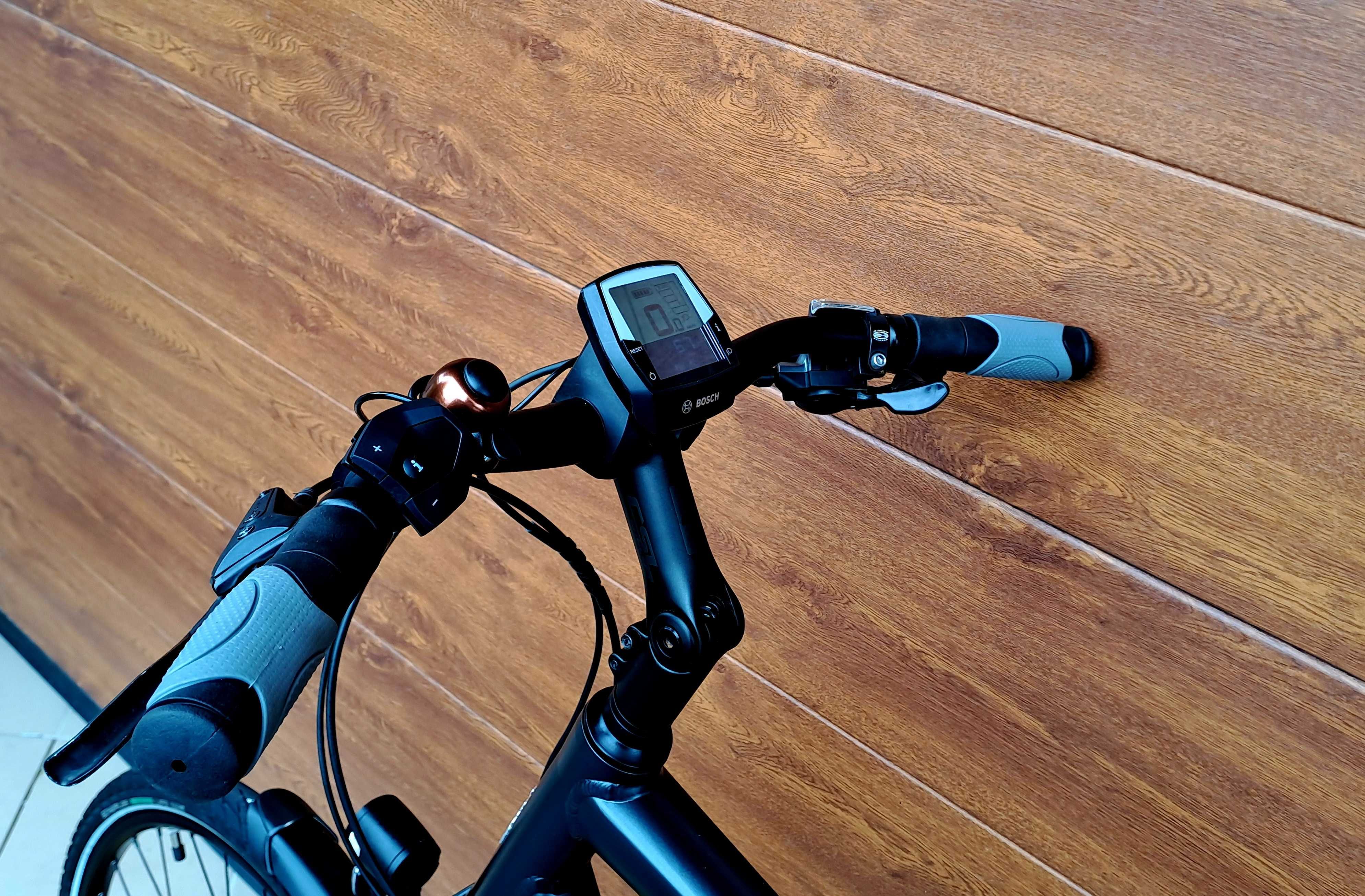 Rower elektryczny RALEIGH STOKER B9 silnik  Bosch wysoka rama H60