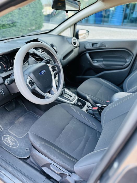 Ford Fiesta 2018 Автомат