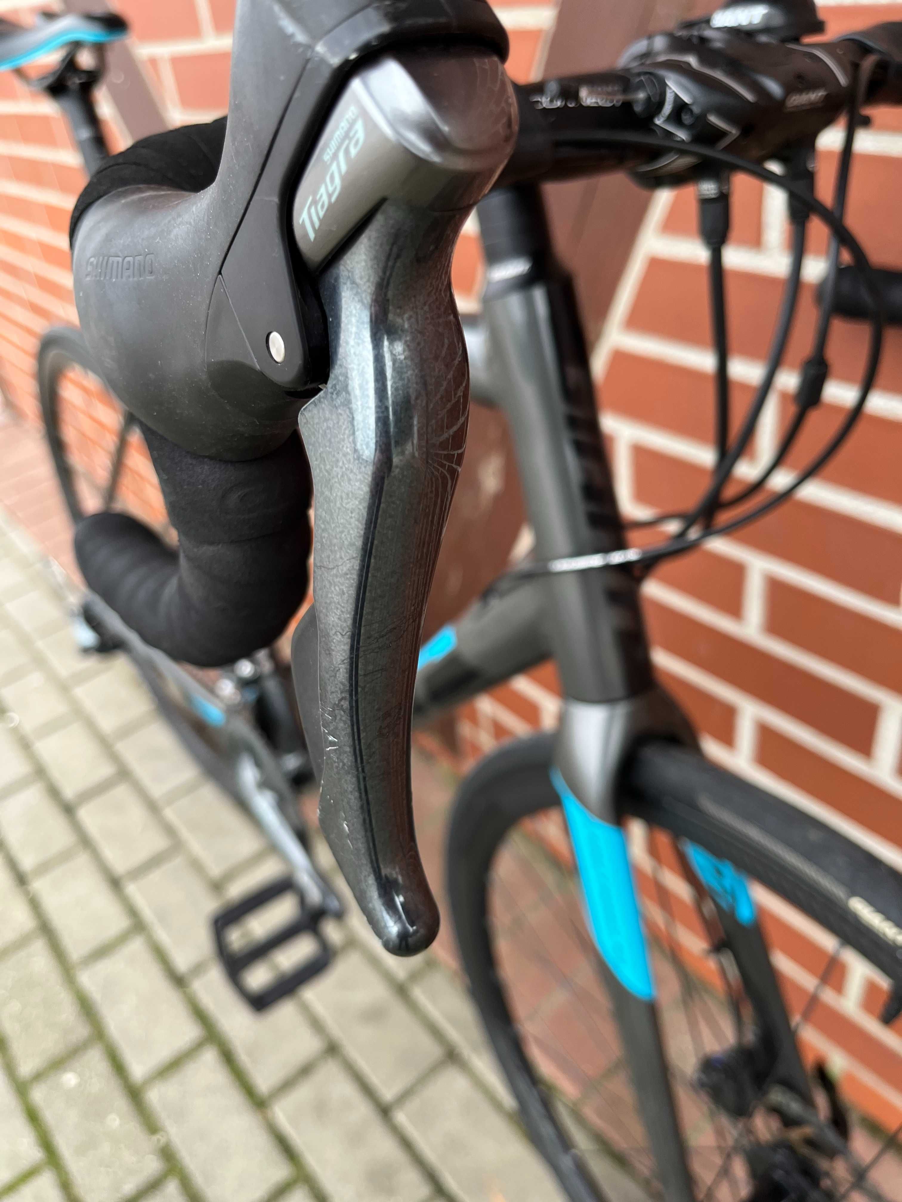 Giant Contend SL 2 Disc Shimano Tiagra