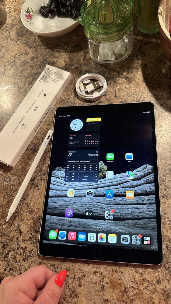 Tablet iPad Apple PRO —256gb - 10.5” - PROCREATE - TOUCH ID