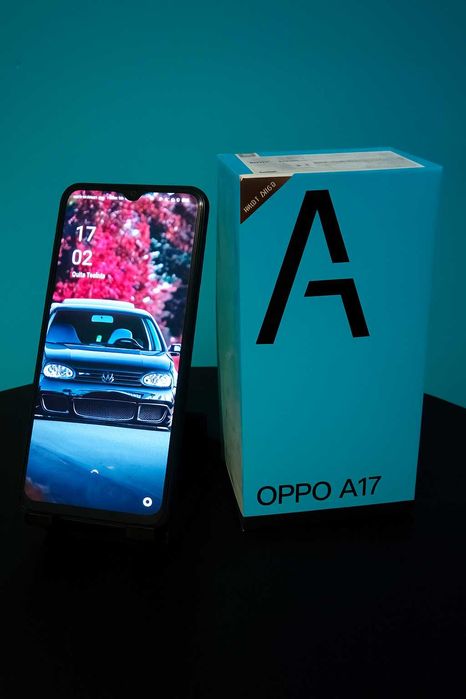 Oppo A17  na Caixa.