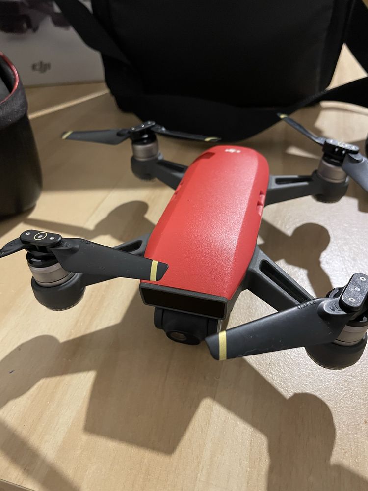 Dron DJI Spark Fly More combo