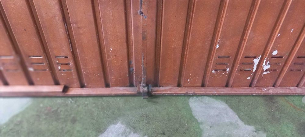 Vende se Portão de garagem