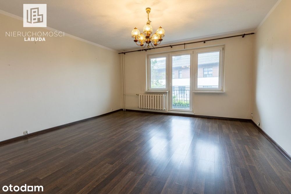 Przestronne 4-pokojowe mieszkanie na parterze!