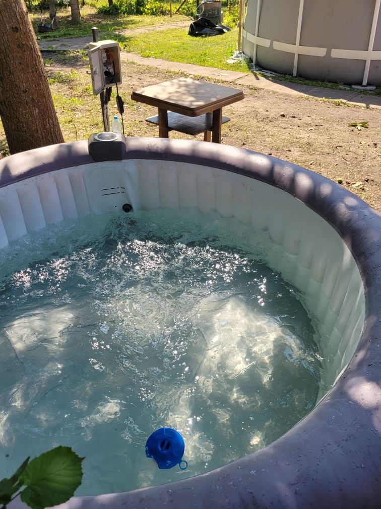 Clever Spa 8344 R6 - jacuzzi 6 osobowe
