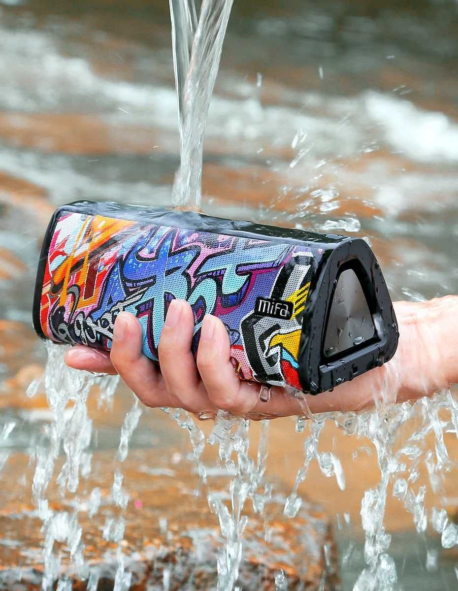 Портативная Bluetooth колонка Mifa А 10+360° Black Graffiti