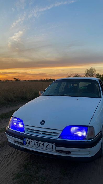 Opel omega A 1991
