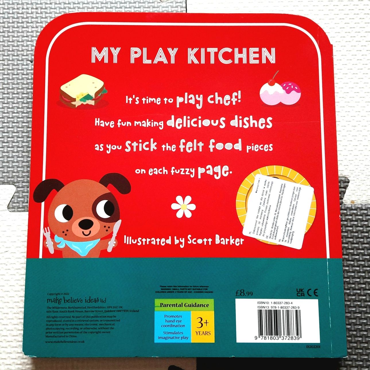 My Play Kitchen książeczka sensoryczna filc mały kucharz angielski