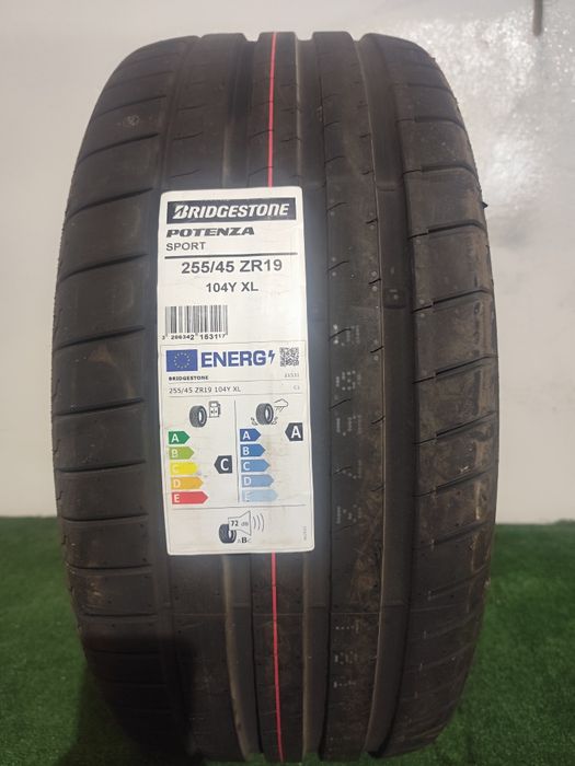 Opona Pojedyncza Bridgestone Potenza SPORT 255/45/19 NOWA