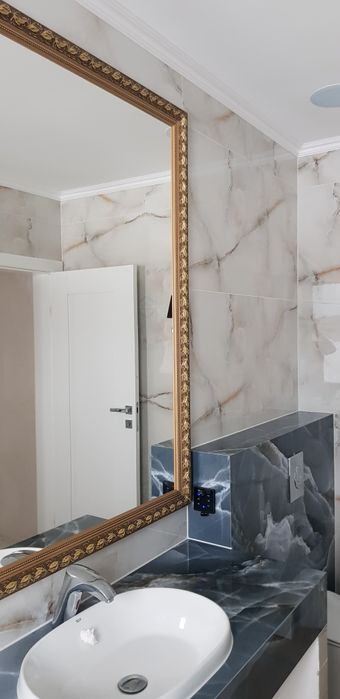 Wstawianie naprawa okien i drzwi. Montaż parapetów, wykończenie wnętrz