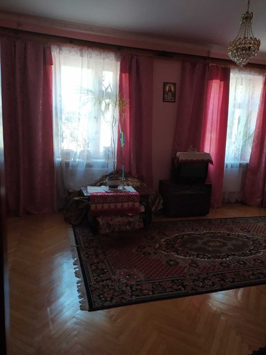 Продаж 3-кімнатна квартира по вул. Шевченка (БІЗНЕС або ЖИТЛО)