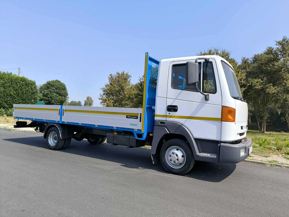 Nissan Atleon Caixa aberta 5.60m 3.000cc