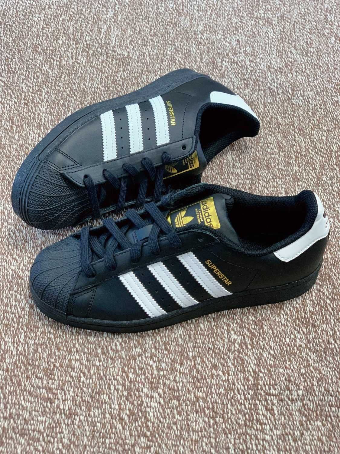 Nowy Buty Sportowe Adidas Superstar Black White 41