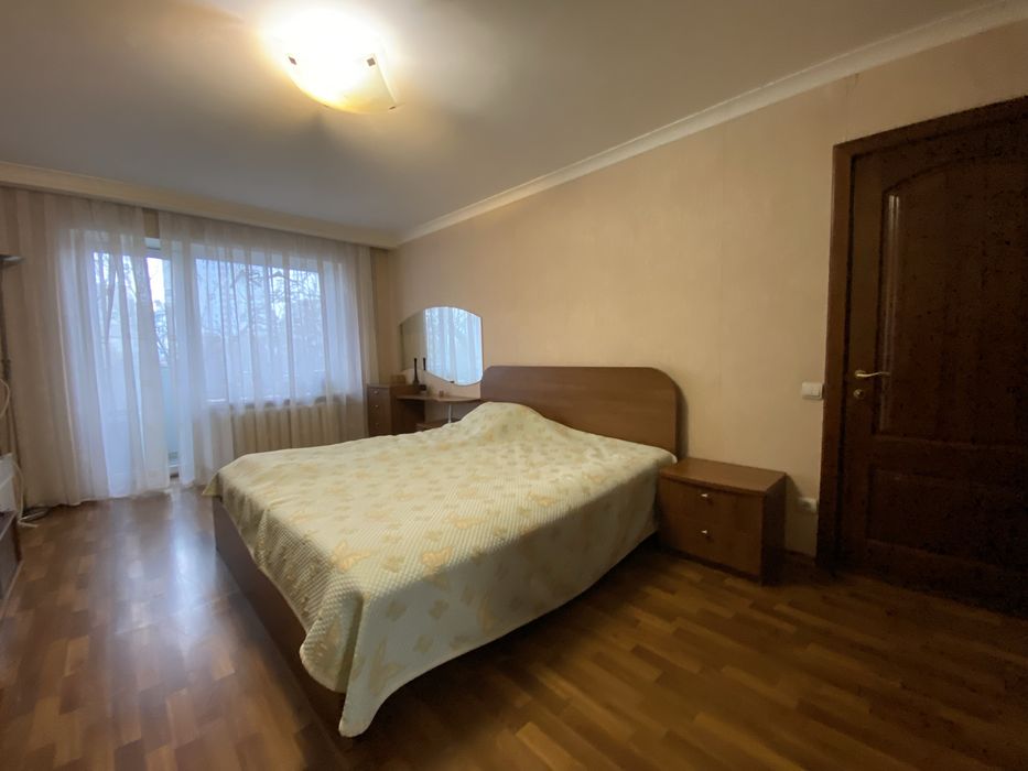 Пр Науки/ Гагарина 3 рн Сильпо нагорка центр