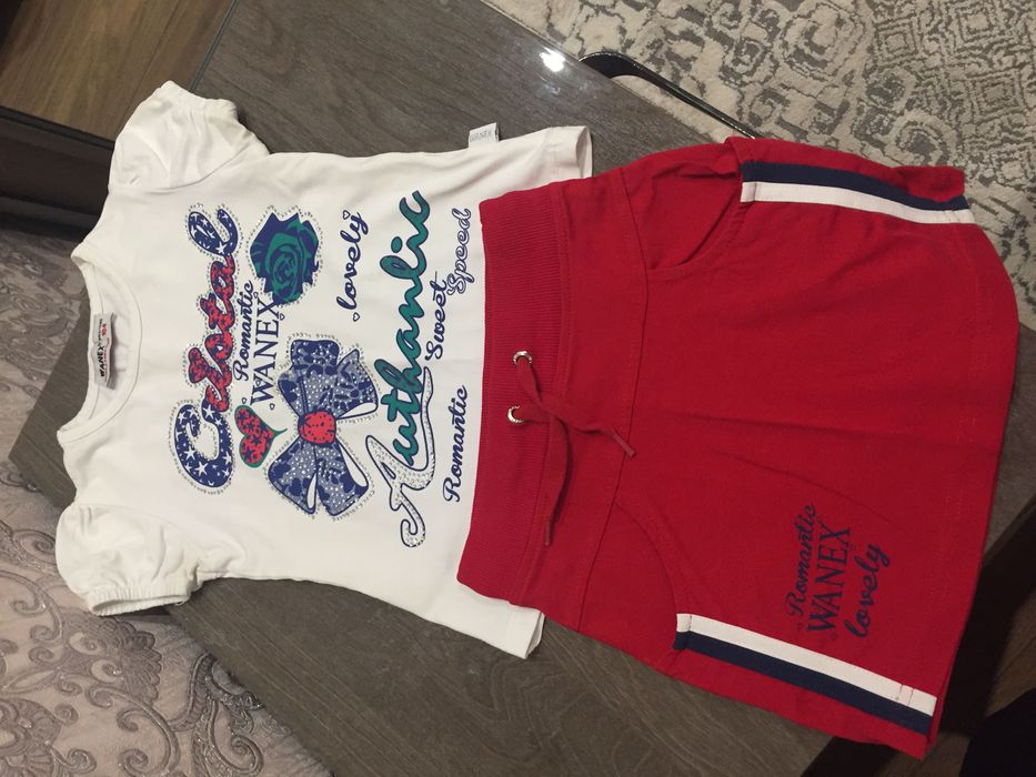 Літній костюм бріджі та футболка голубого кольору Deloras р.104