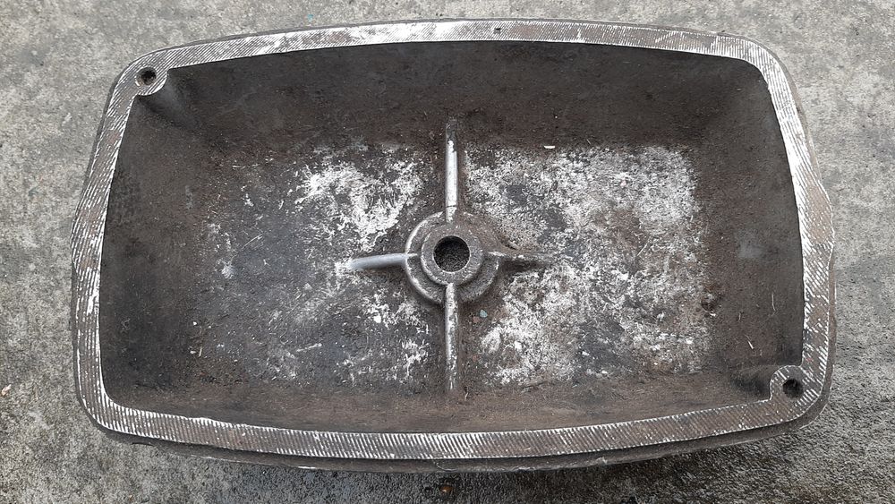 Кришка клапанів МТ днепр