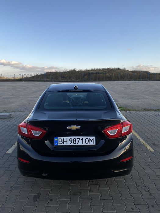 Продам Chevrolet Cruze
