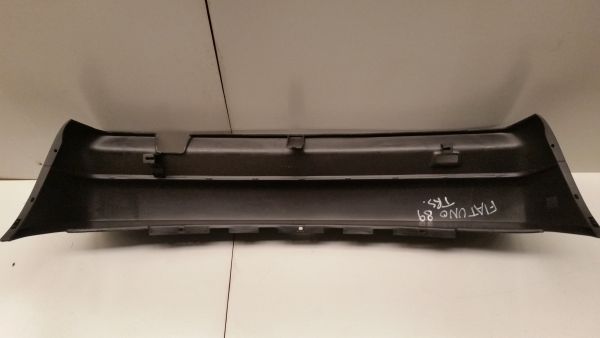 Pára-choques trás FIAT Uno (146_)