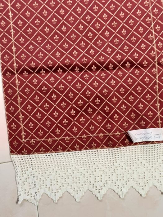 Corredor de mesa bom tecido