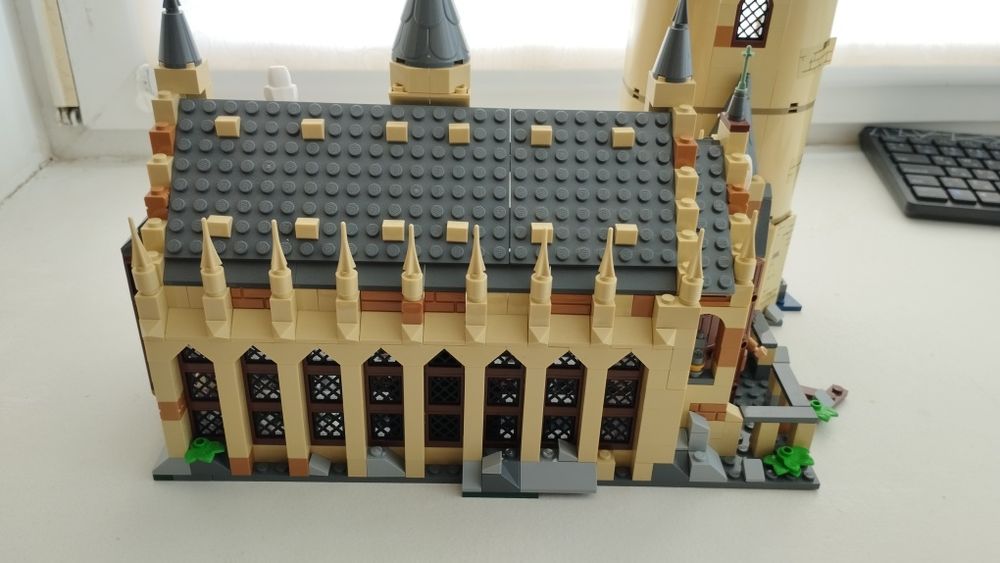 Замок Хогвартс лего Гаррі Поттер оригінал