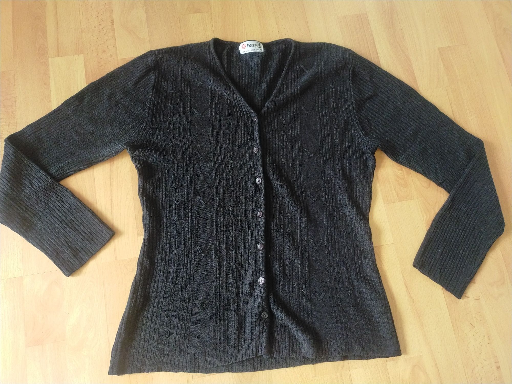 sweter bluzeczka czarna  Hanoi M