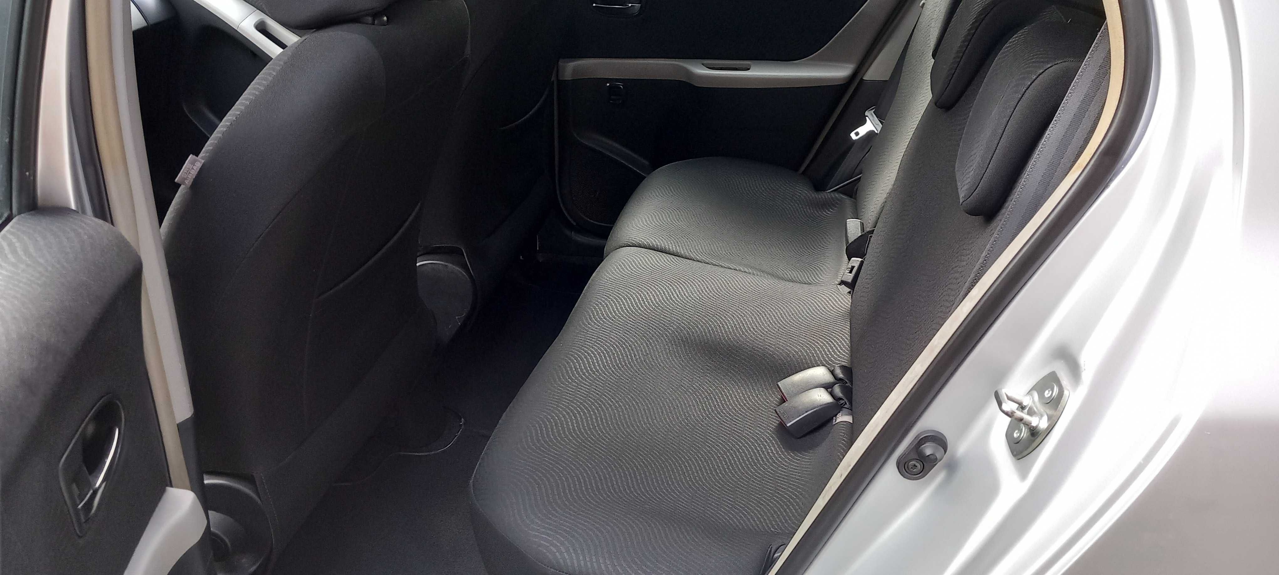 Toyota Yaris Automático + 80.000 Km + 1.3 VVTI + Nacional
