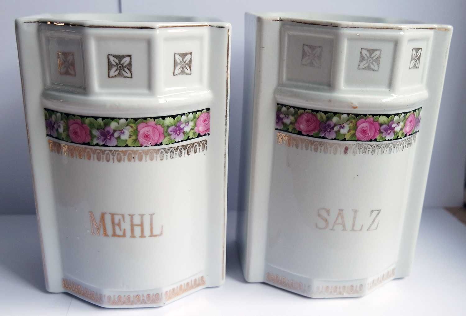Przedwojenne pojemniki Salz Mehl róże kwiaty Sól