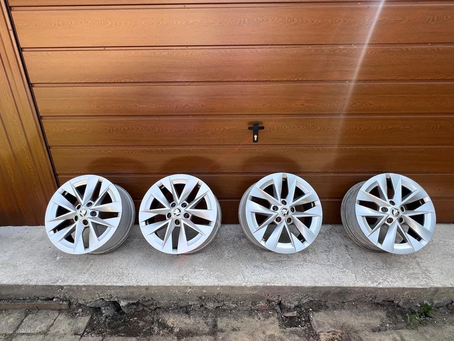 Felgi Skoda Octavia 4 17”  Ronal 5x112