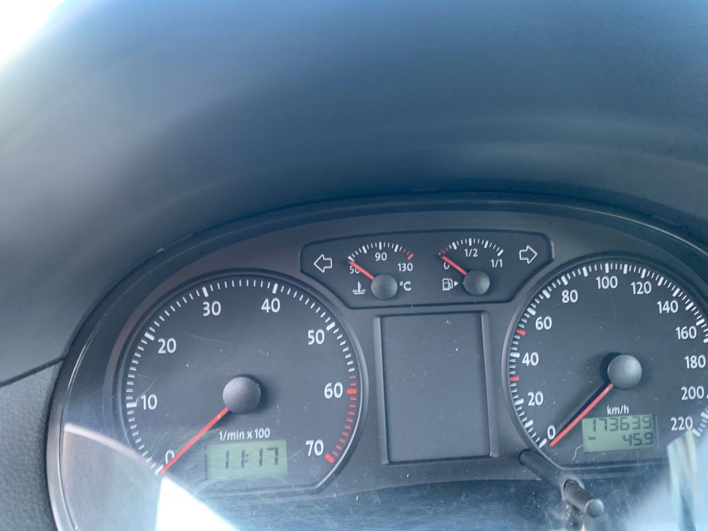 Volkswagen Polo 1.2 Gasolina Ano 2005 Com apenas 173.000 kms
