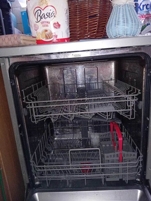 Bardzo pilnie sprzedam roczną zmywarkę Amica  dotykową jak nowa