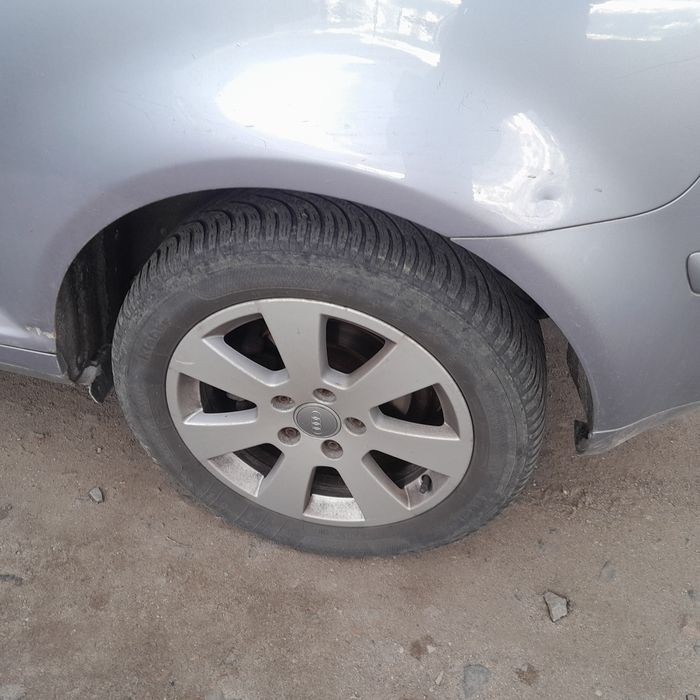 Audi a3 8p 2004r na części kolor LY7H