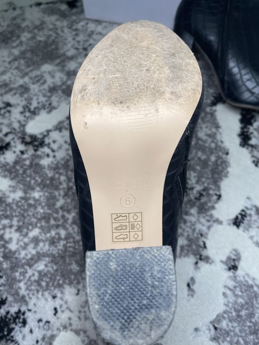 Ботинки prettylittlething 39 розмір