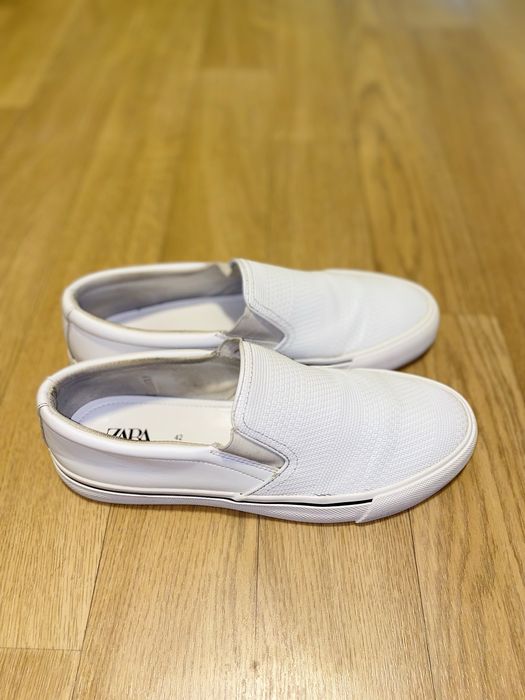 Sapatilhas Brancas Zara 42
