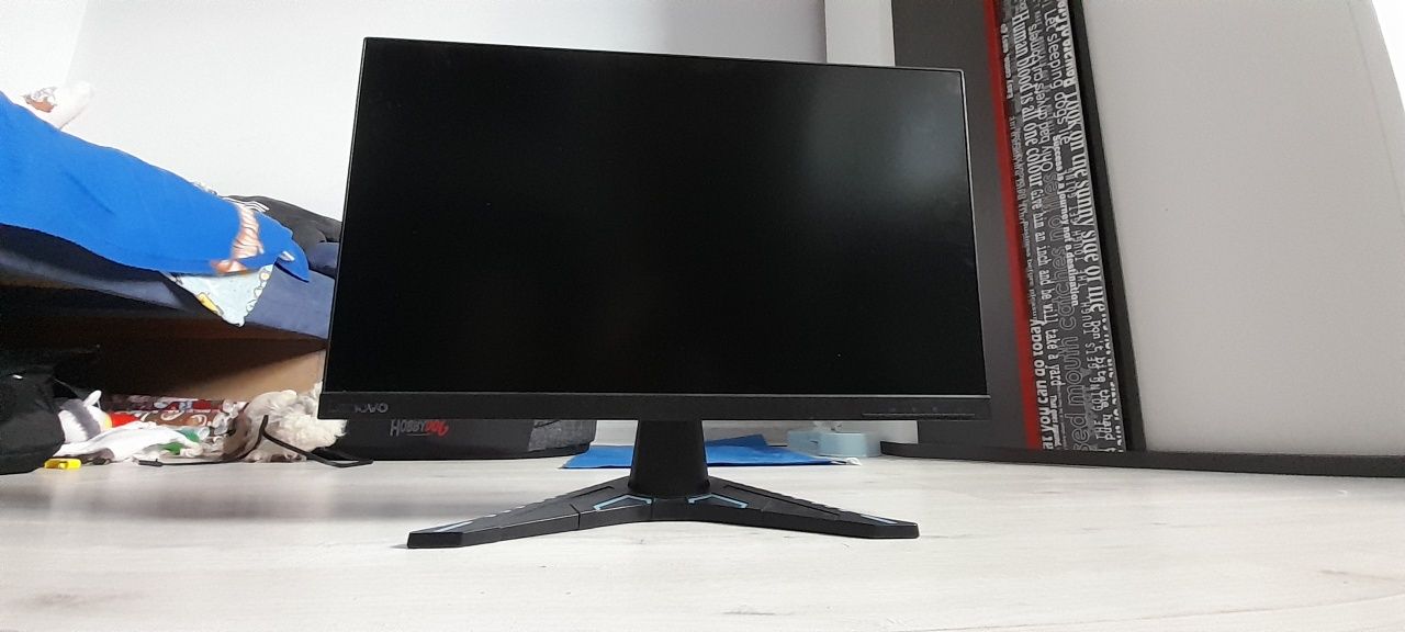 Monitor Lenovo g24