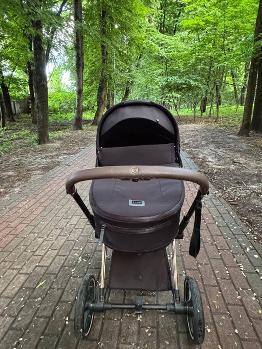 Cybex Priam Rose Gold (Black)