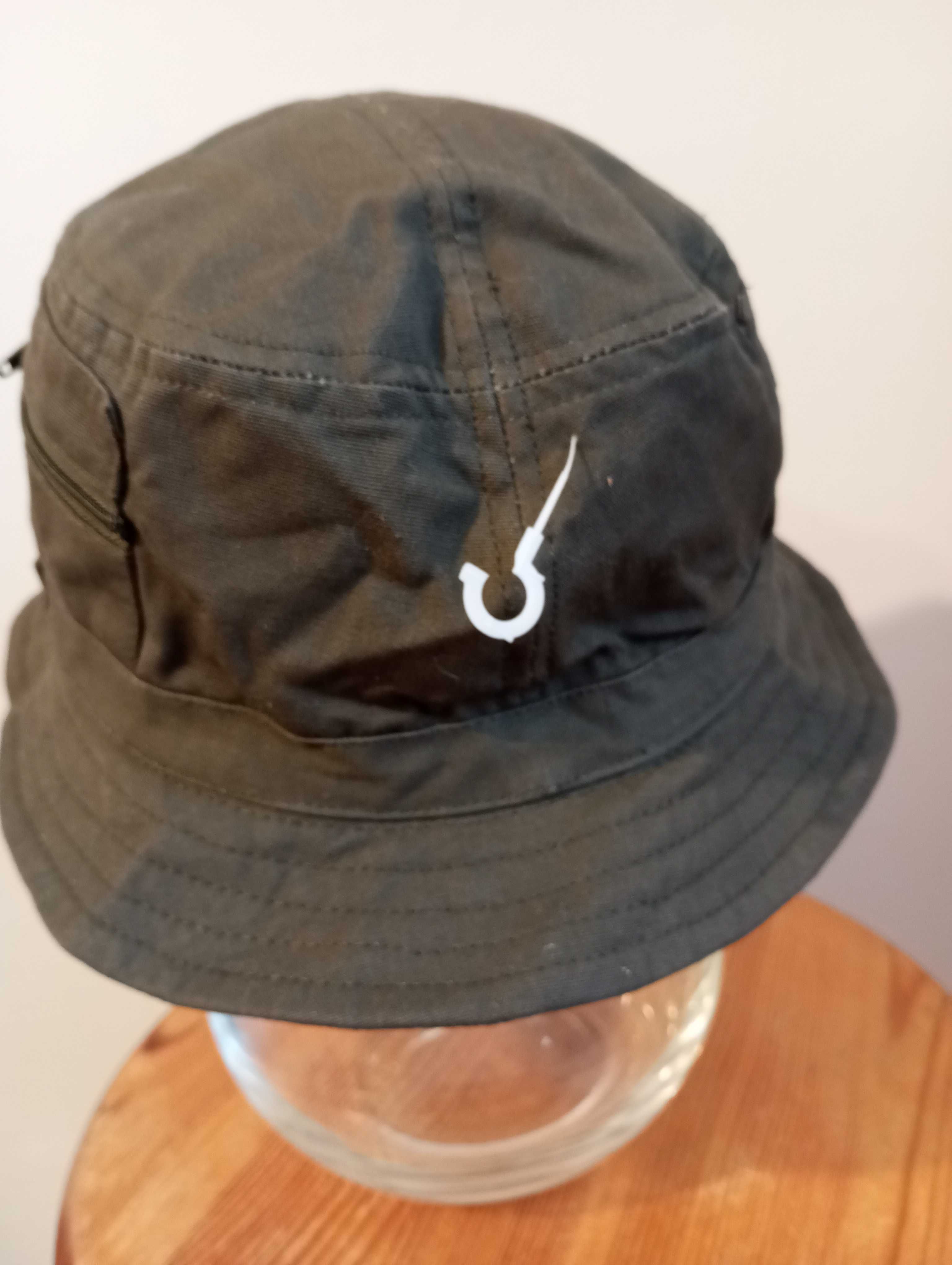 Oliwkowo-zielony kapelusz Bucket Hat rozm.S/58-60