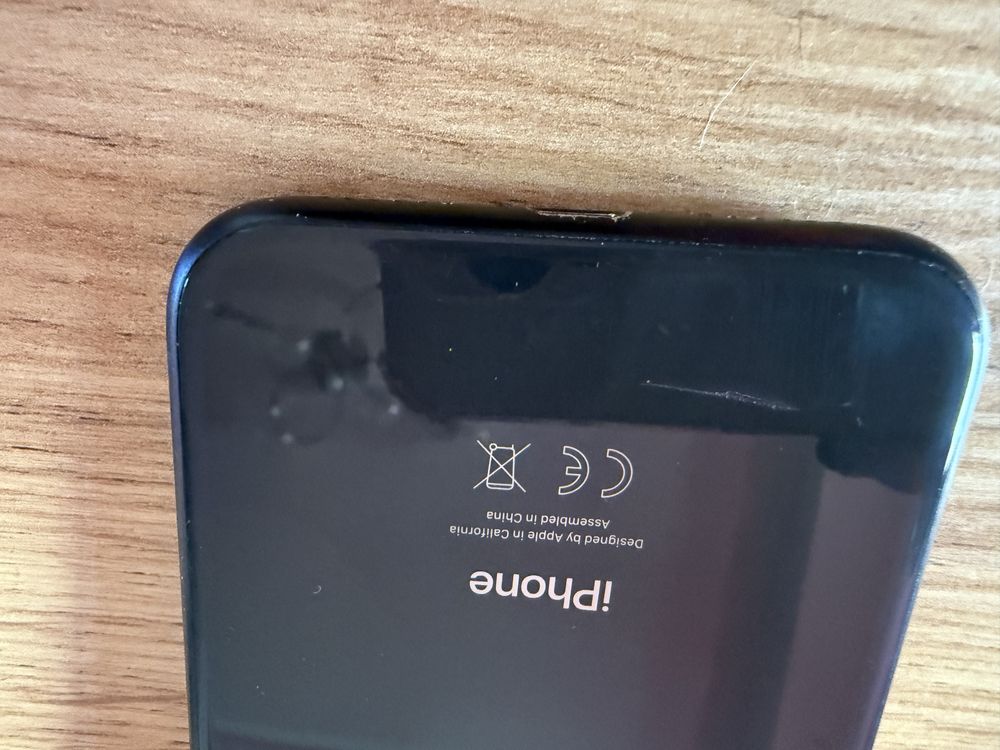 iPhone XR czarny