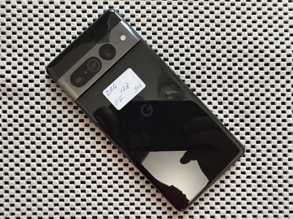 Google Pixel 7 pro 128gb класний стан