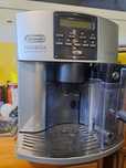 Express Delonghi Magnifica Elegance