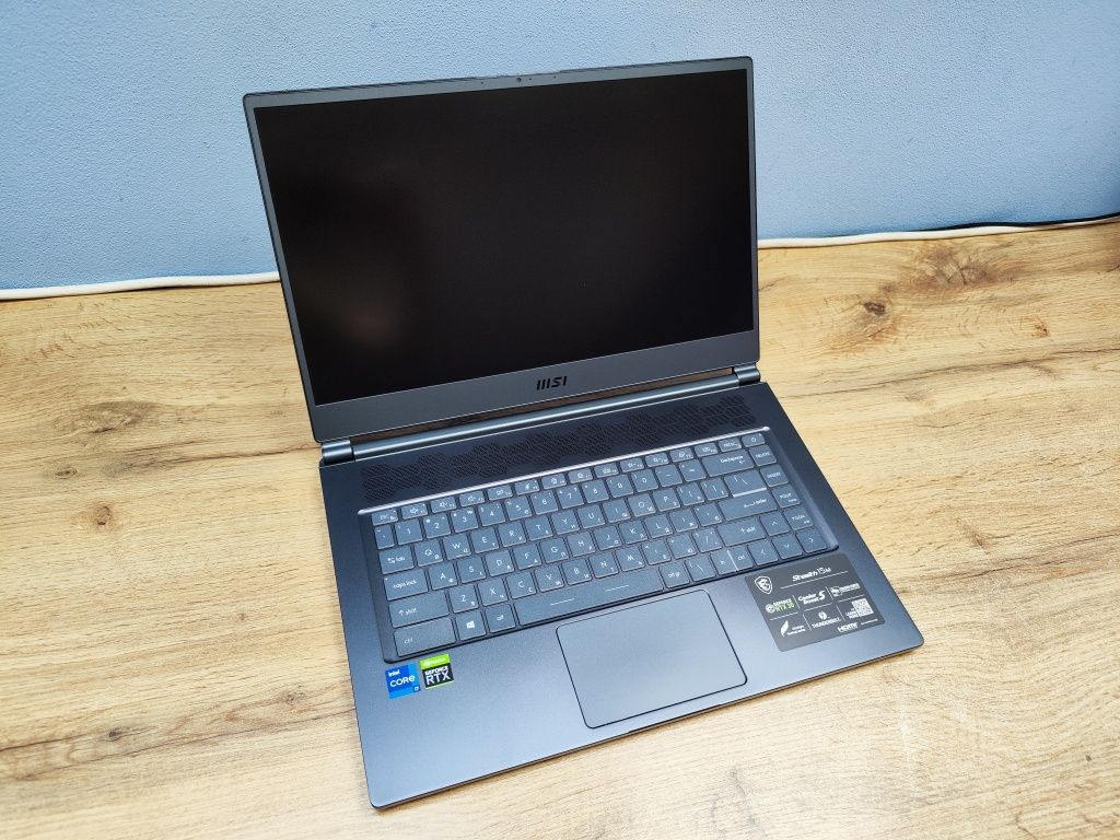 Ноутбук MSI Stealth 15M