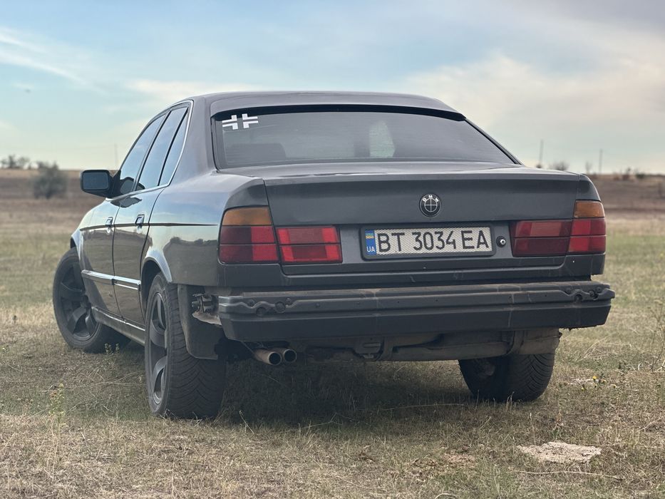 Продам бмв е34 м50