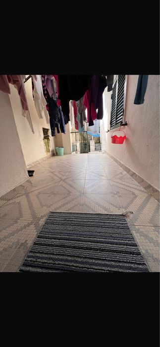 Vivenda 2 pisos Loures