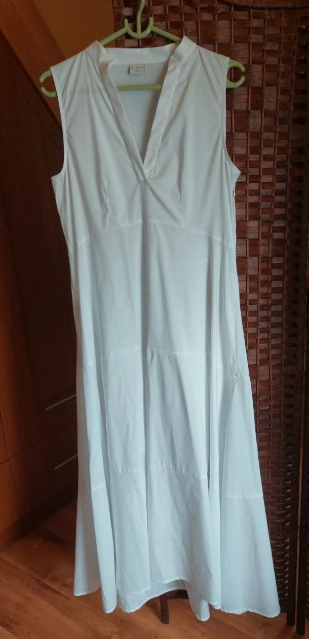Sukienka By o la la S białą letnia