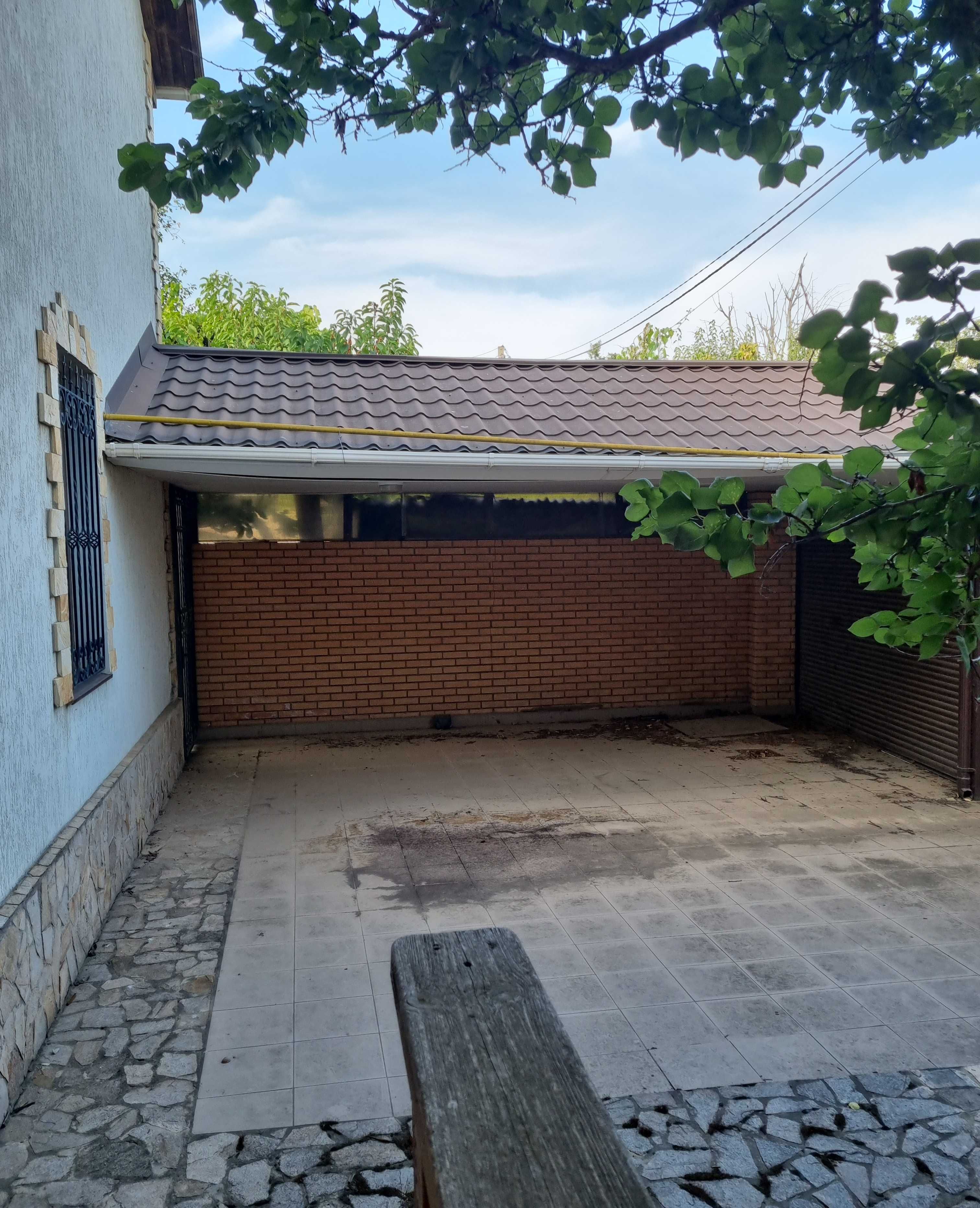 Продается дом в Лесках.