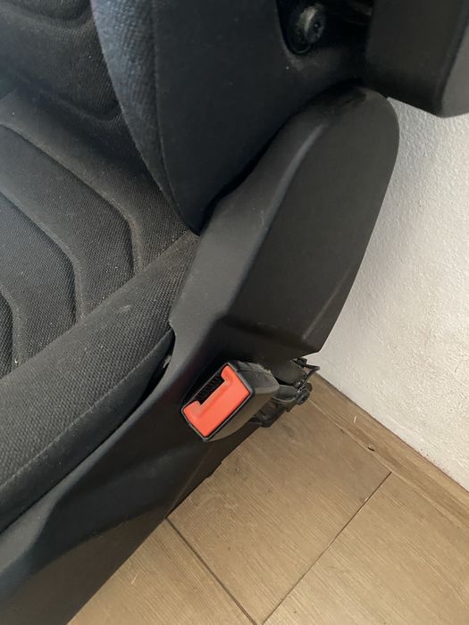 Fotele x2 do Iveco Daily 2023 stan doskonały