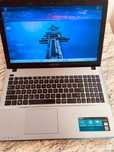 Laptop Asus x550v, kompletny, ladowarka