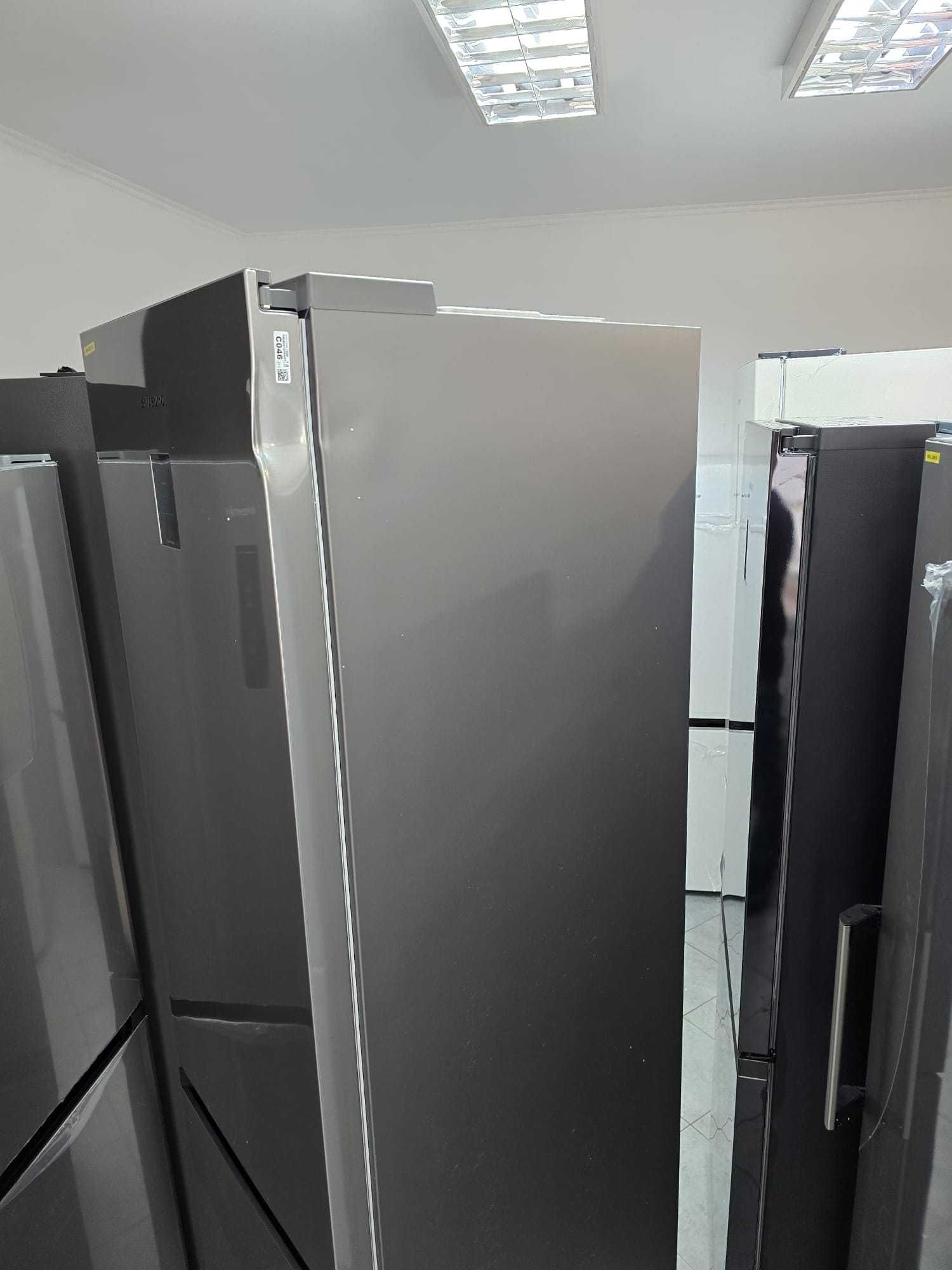 OUTLET Samsung 203 CM lodówka NoFrost RB38C672ESA gwar 2 lata J9