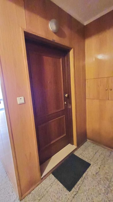 Apartamento T1 usado• Rés do Chão Elevado • 65 m² • Vila Nova de Gaia