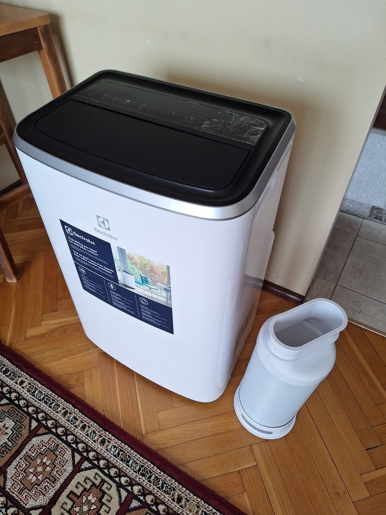 Klimatyzator Electrolux EX26U338HW