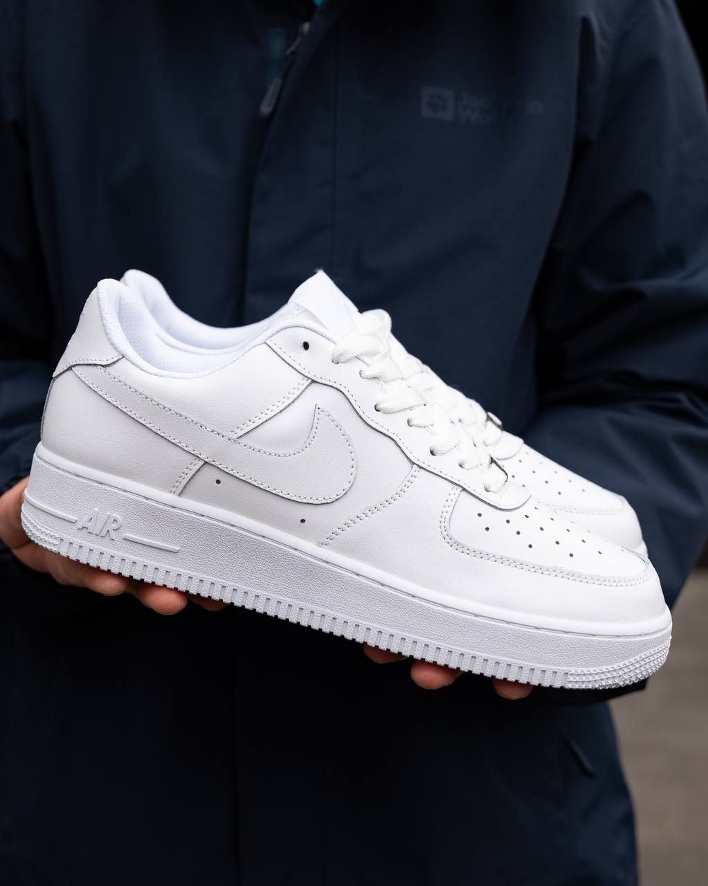 Nike Air Force 1 07 Leather White (кросівки,кеди) натуральна шкіра

N